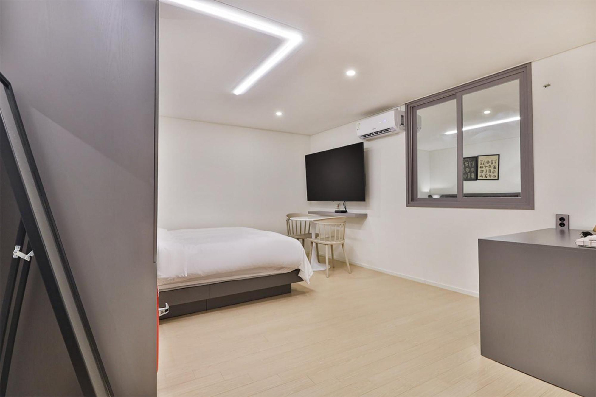 Green B Hotel Busan Seomyeon Экстерьер фото
